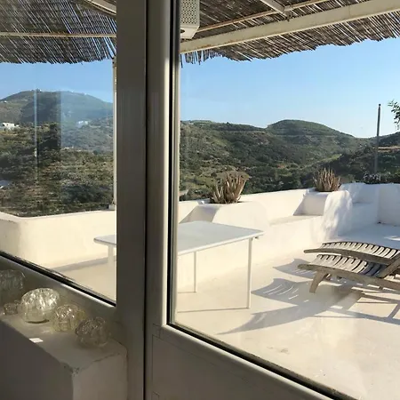 Villa Villa Rara *