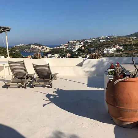 Villa Villa Rara *